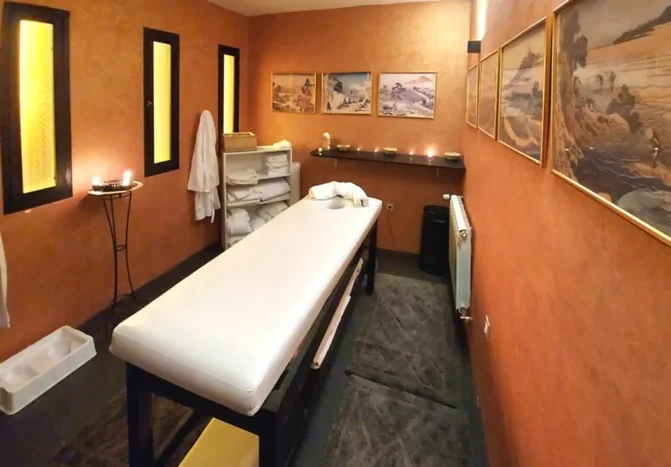 Massage relaxant à l'huile d'argan - Spa Atlas Ecosite Maroc